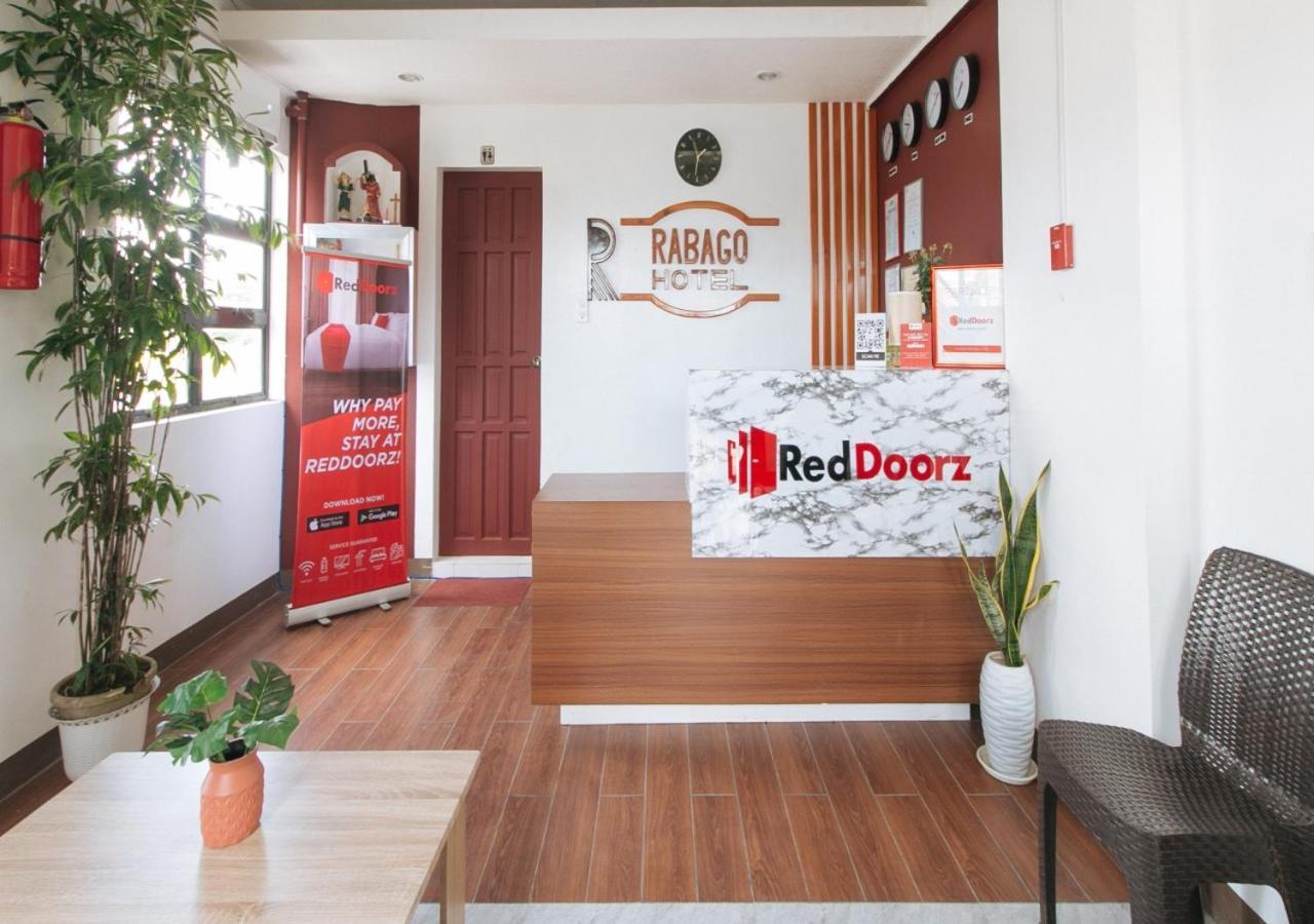 Hotel RedDoorz Near Iloilo International Airport Cabatuan Esterno foto
